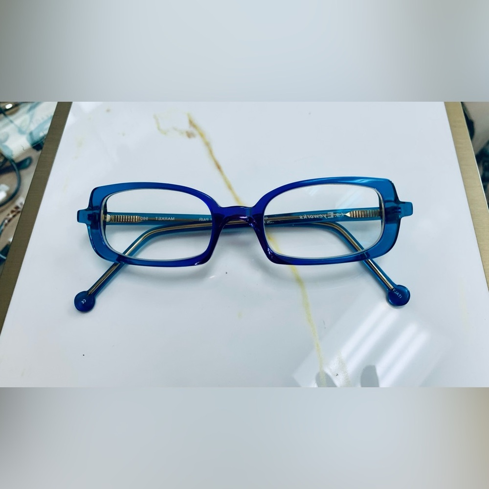 L.a. Eyeworks eyeglass frame model #Market